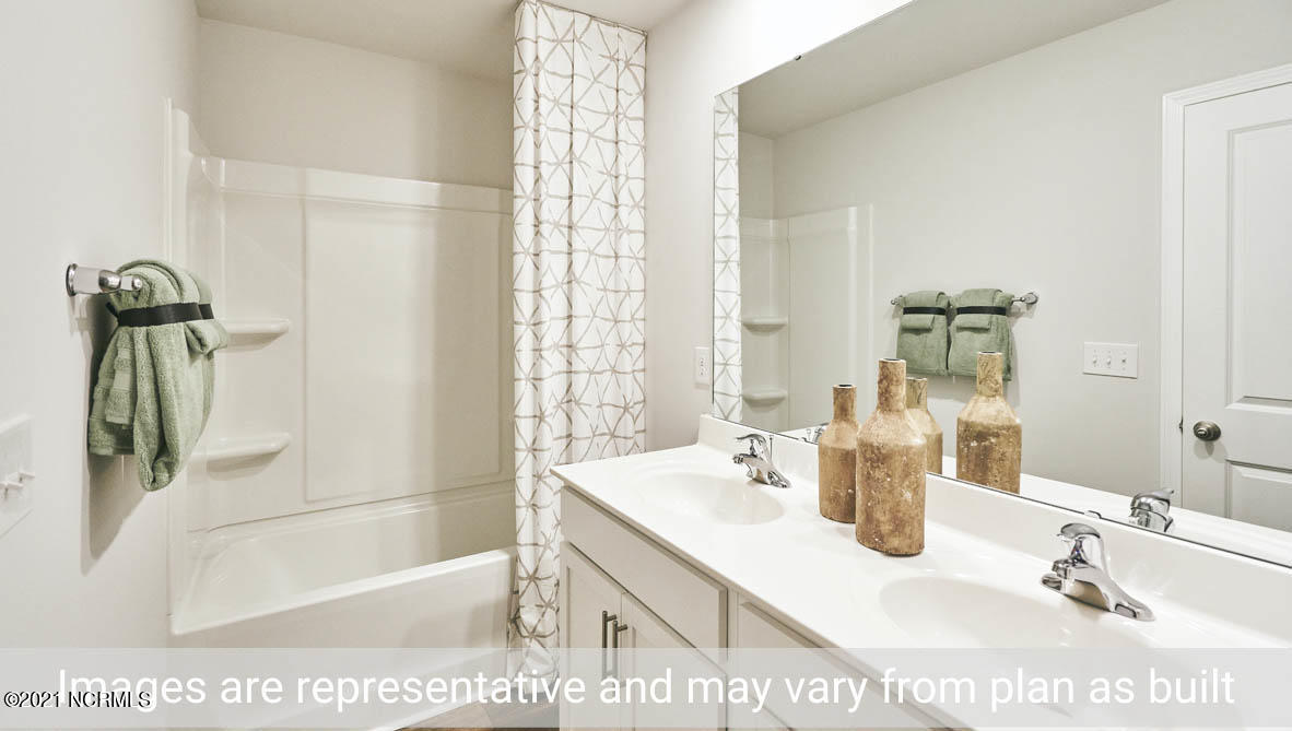 4057 East Old Spring Hope Road Rocky Mount, NC 27804 - Photo 21 of 30 Holly_Model_White_Cabinets (20)