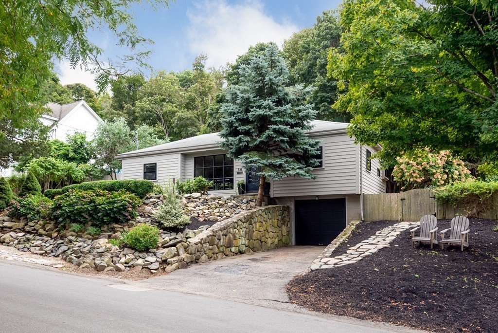 58 Governor Long Road Hingham, MA 02043 - Photo 1 of 21 Gallery Image 1