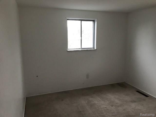 3127 Red Barn Road Flint, MI 48507 - Photo 21 of 49
