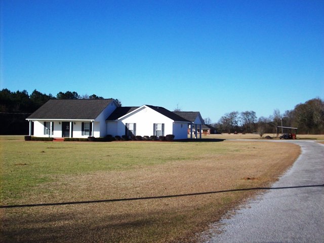 3580 Hanks Road Century, FL 32535 - Photo 26 of 28 Gallery Image 26
