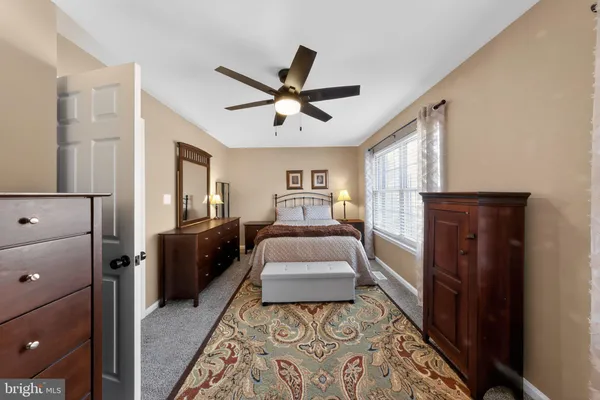 $304,900 | 10 Dovetree Drive, Newark, DE 19713