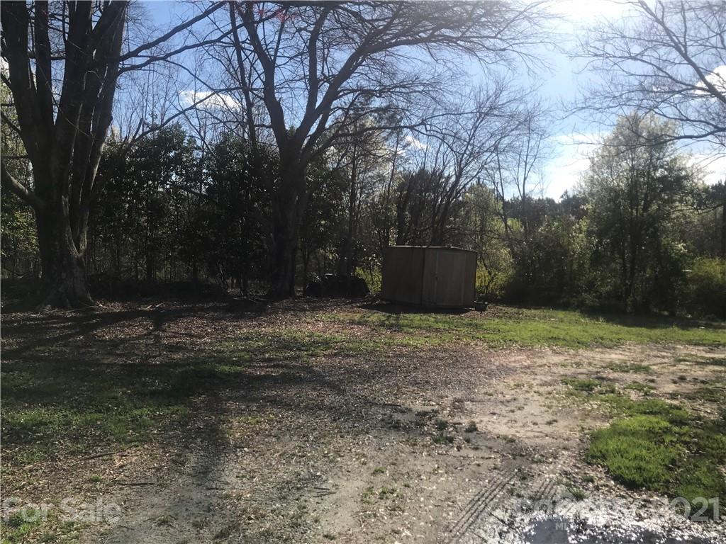 829 Withrow Road Forest City, NC 28043 - Photo 6 of 23 Gallery Image 6