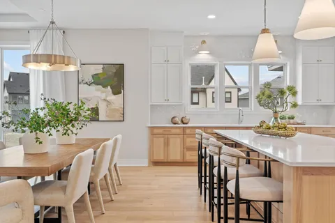 $1,895,000 | 16820 46th Avenue North, Plymouth, MN 55446