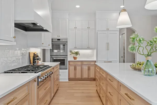 $1,895,000 | 16820 46th Avenue North, Plymouth, MN 55446