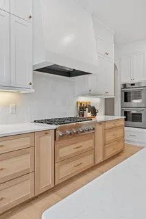 $1,895,000 | 16820 46th Avenue North, Plymouth, MN 55446