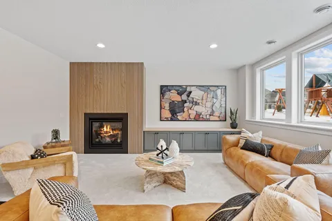 $1,895,000 | 16820 46th Avenue North, Plymouth, MN 55446