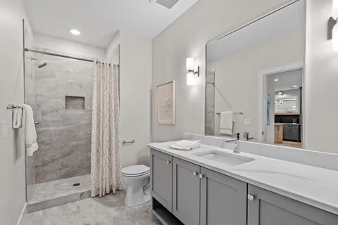 $1,895,000 | 16820 46th Avenue North, Plymouth, MN 55446