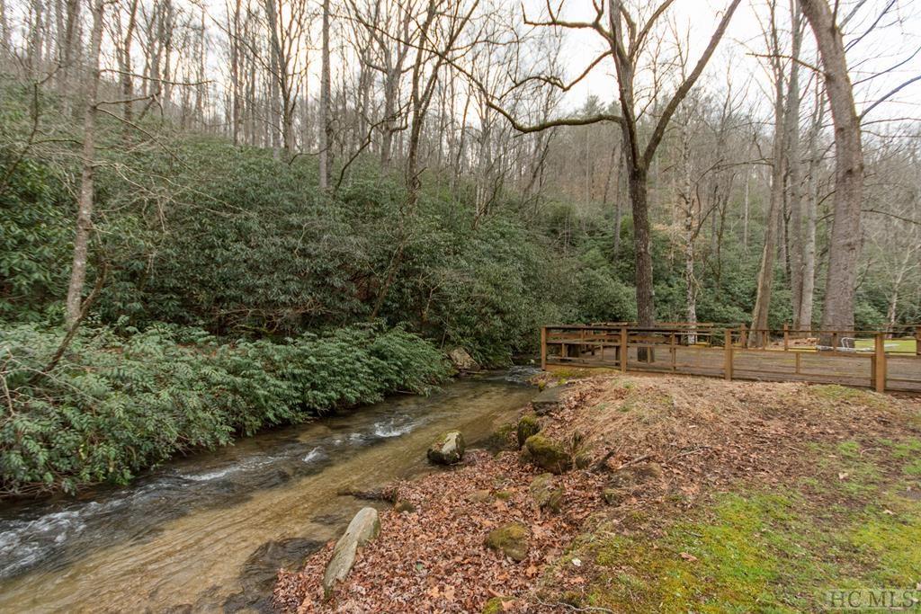 4525 Tessentee Road Franklin, NC 28734 - Photo 60 of 72 Gallery Image 60