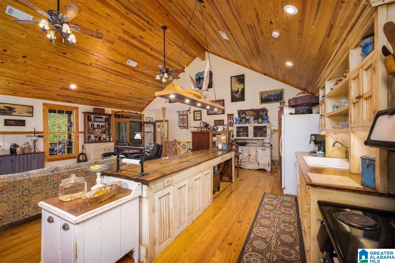 527 Farm Loop Alexander City, AL 35010 - Photo 14 of 50