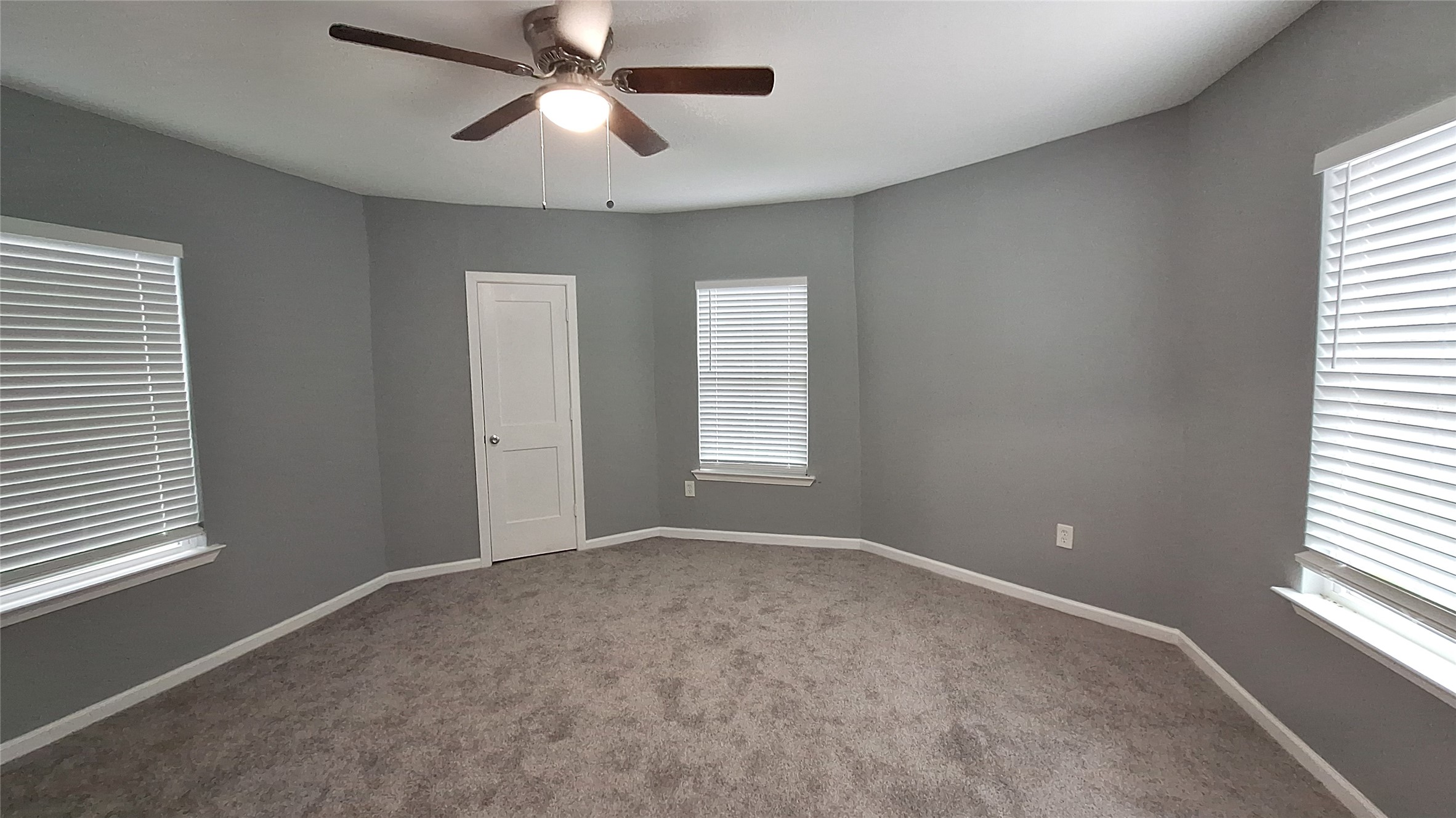 601 Armstrong Somerville, TX 77879 - Photo 15 of 28 a view of an empty room with a window
