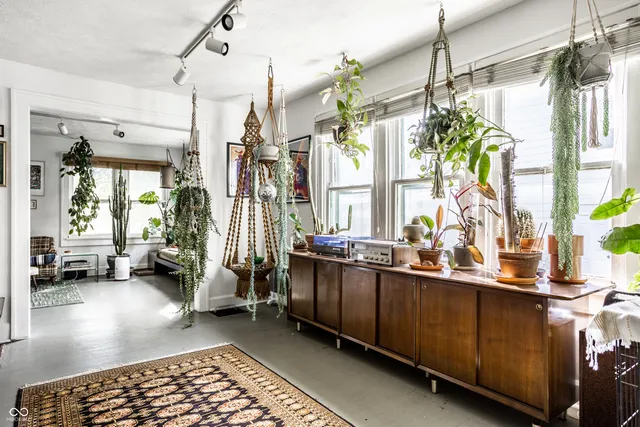 $289,000 | 4452 Winthrop Avenue, Indianapolis, IN 46205