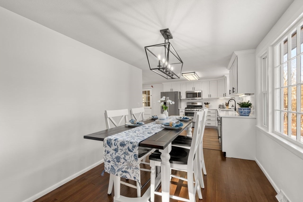 18 Seneca Drive Hudson, MA 01749 - Photo 15 of 42