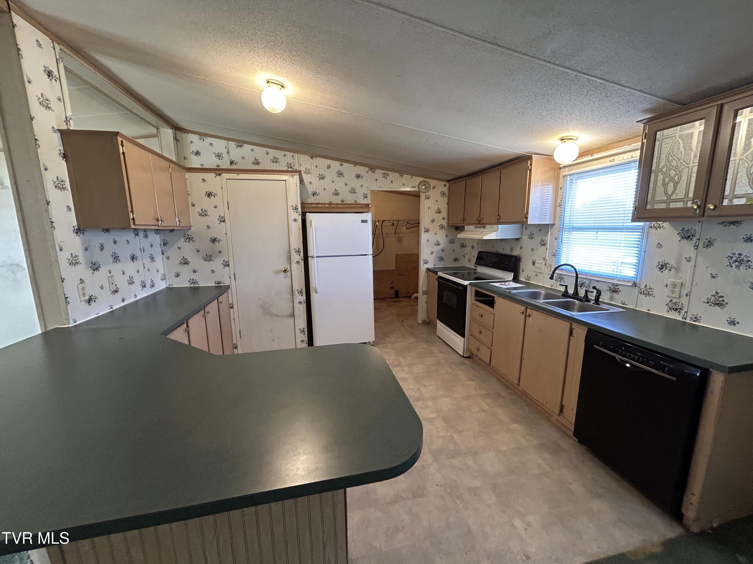 1861 Corby Bridge Road Chuckey, TN 37641 - Photo 17 of 41 IMG_4522