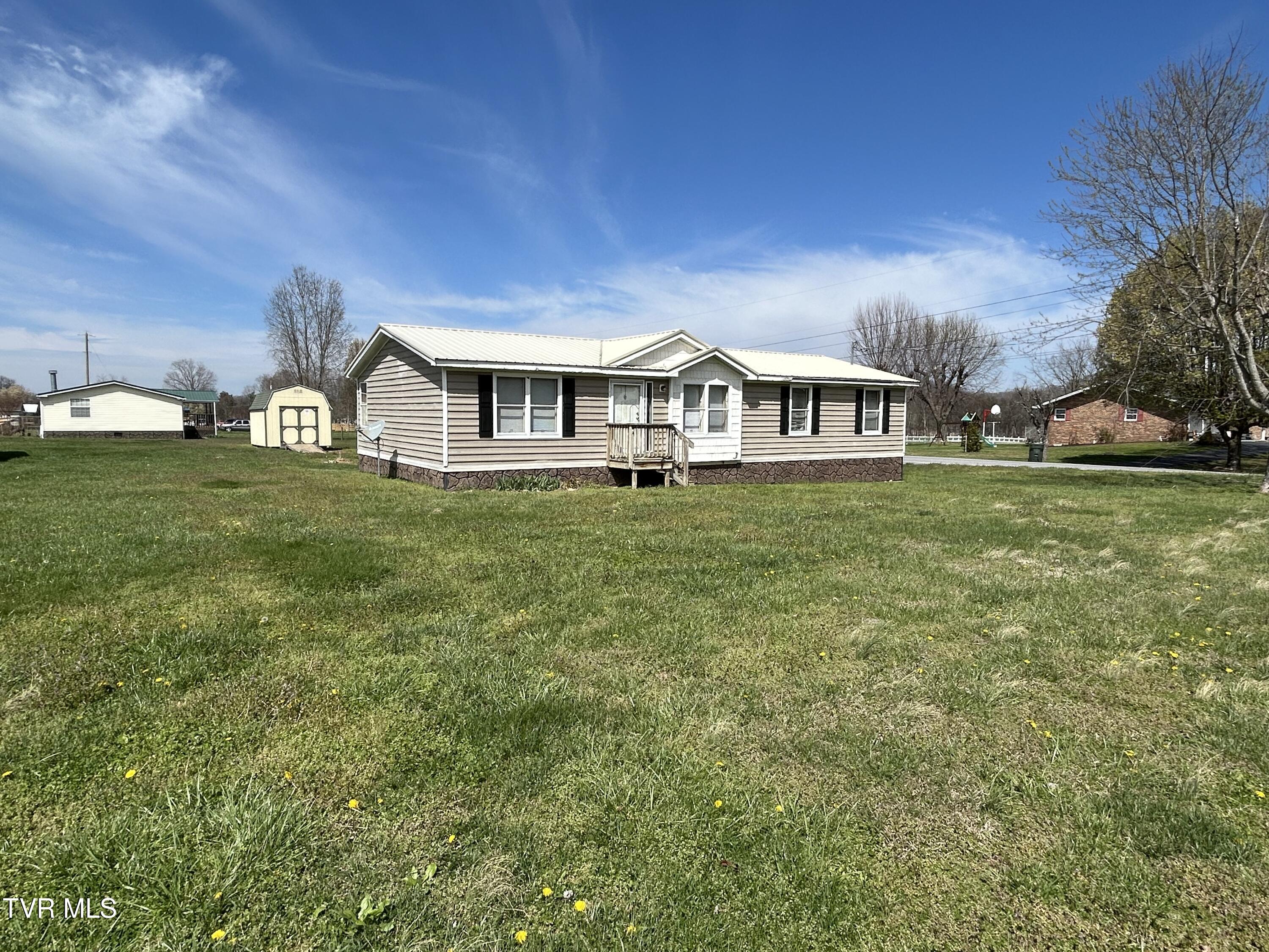 1861 Corby Bridge Road Chuckey, TN 37641 - Photo 2 of 41 IMG_4548