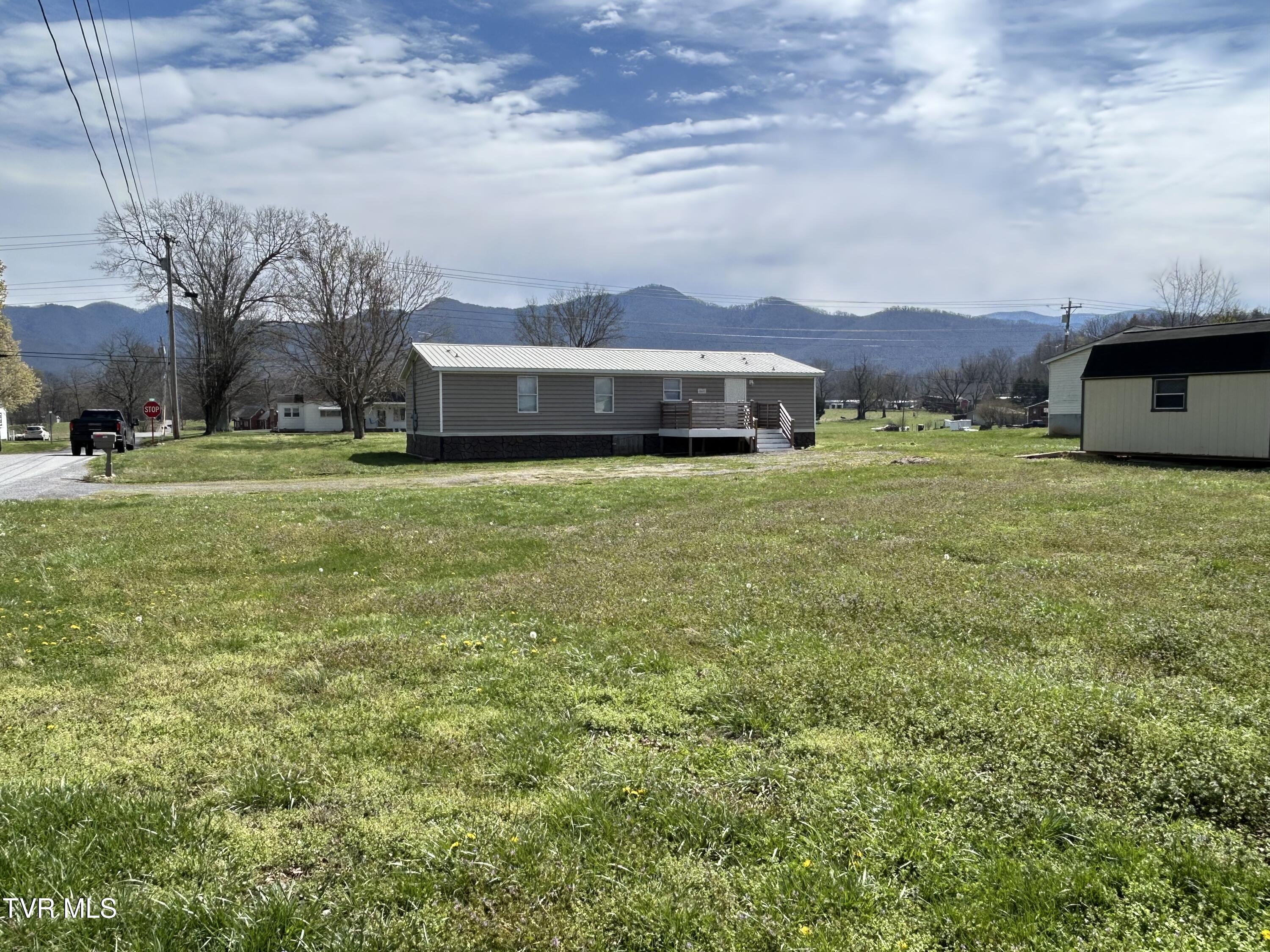 1861 Corby Bridge Road Chuckey, TN 37641 - Photo 33 of 41 IMG_4560
