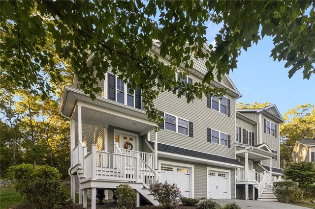 $500,000 | 1209 Centerville Road, Unit 2, Warwick, RI 02886