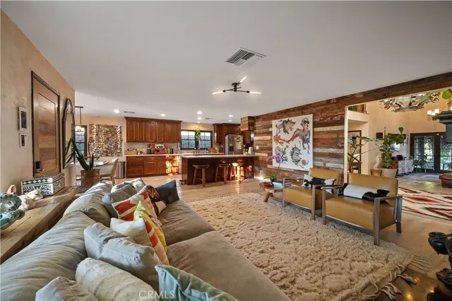 $2,295,000 | 5526 Fulton Avenue, Sherman Oaks, CA 91401