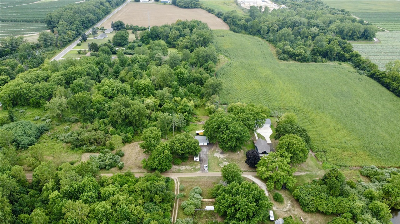 2010 South Benton Center Road Benton Harbor, MI 49022 - Photo 26 of 32