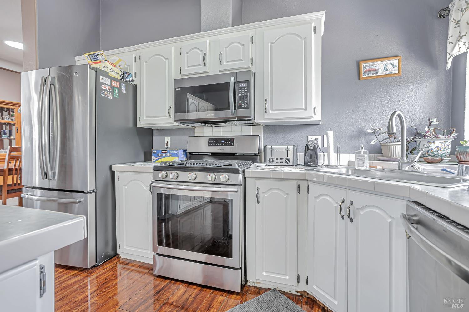 817 Corte Azul Rohnert Park, CA 94928 - Photo 13 of 41