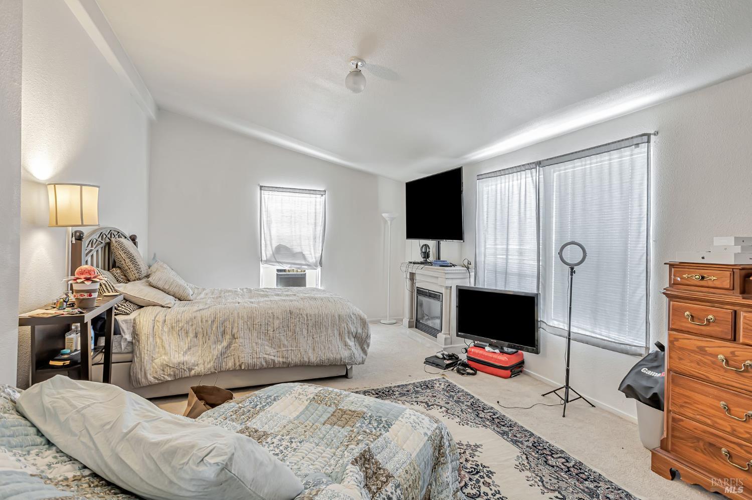 817 Corte Azul Rohnert Park, CA 94928 - Photo 26 of 41