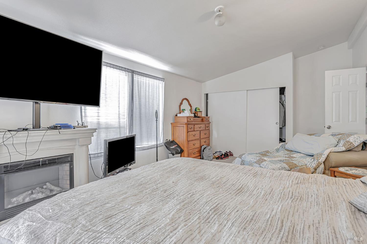 817 Corte Azul Rohnert Park, CA 94928 - Photo 28 of 41