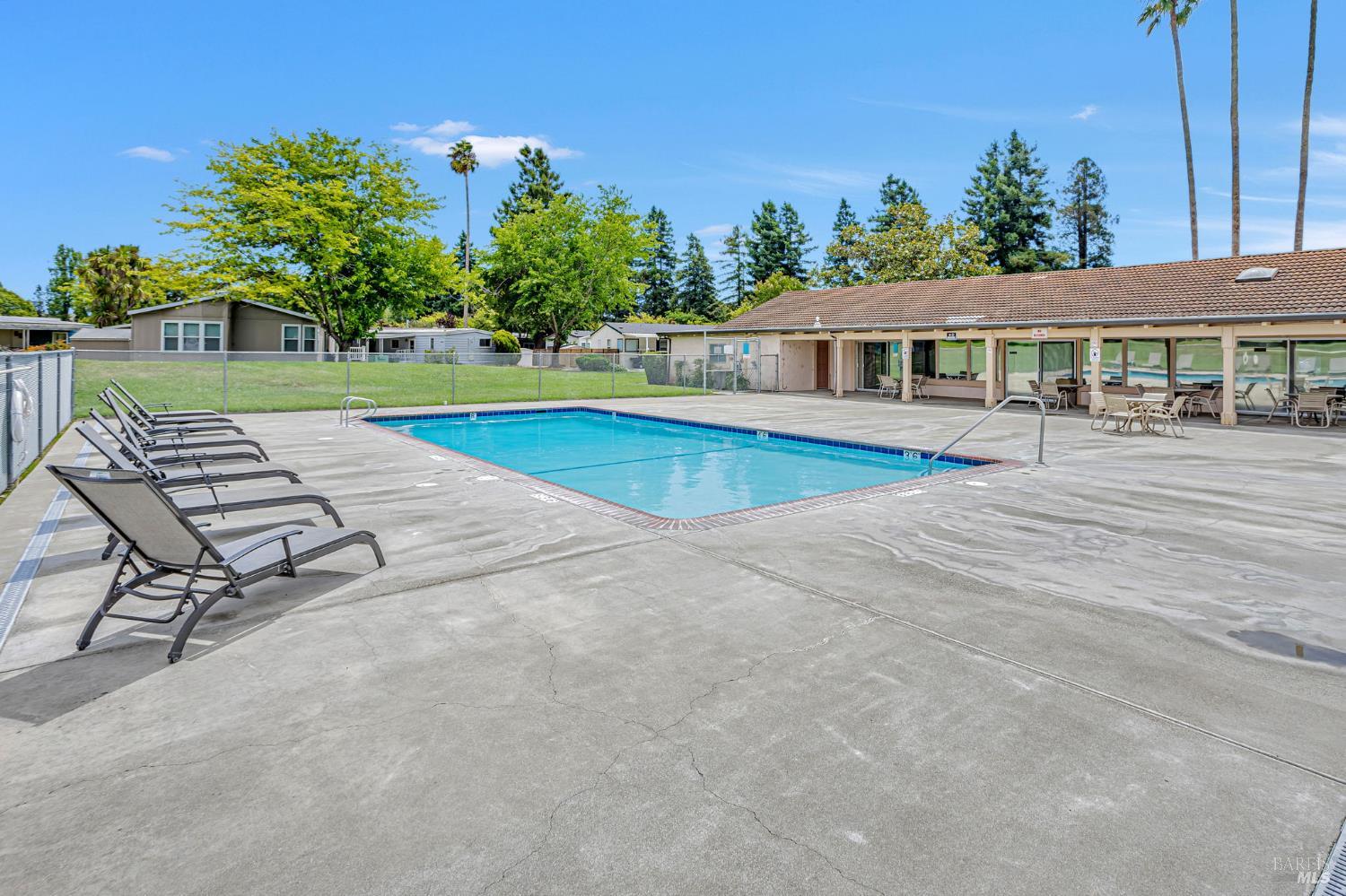 817 Corte Azul Rohnert Park, CA 94928 - Photo 38 of 41