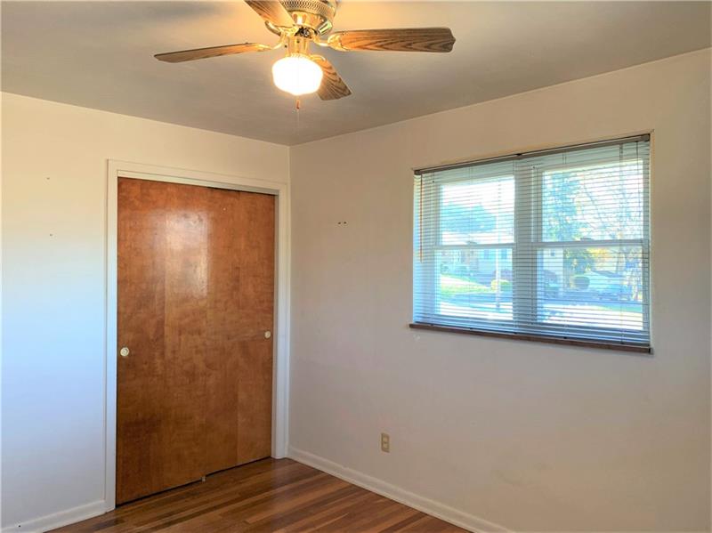 110 Thorne Road Washington, PA 15301 - Photo 15 of 25 Bedroom with 2 windows measures 10x13.