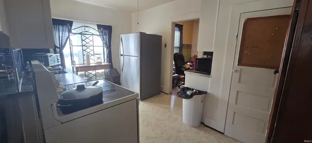 $128,500 | 1007 North 10th Street, Vincennes, IN 47591