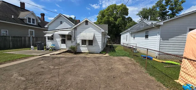 $128,500 | 1007 North 10th Street, Vincennes, IN 47591