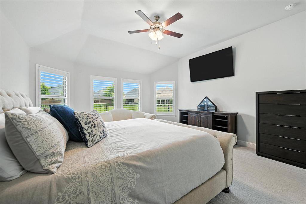 5220 Ravine Ridge Court Flower Mound, TX 76262 - Photo 17 of 40