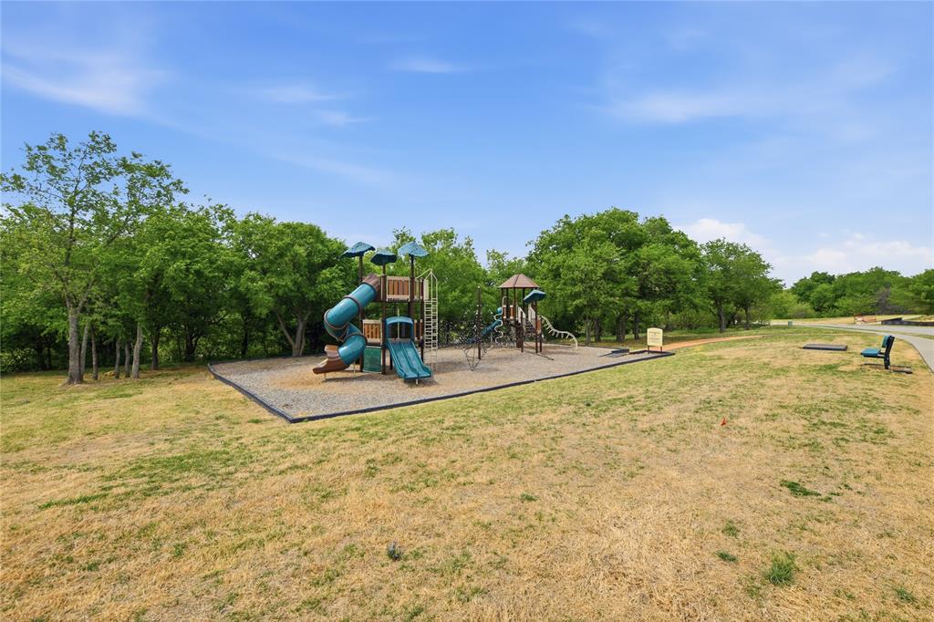 5220 Ravine Ridge Court Flower Mound, TX 76262 - Photo 37 of 40