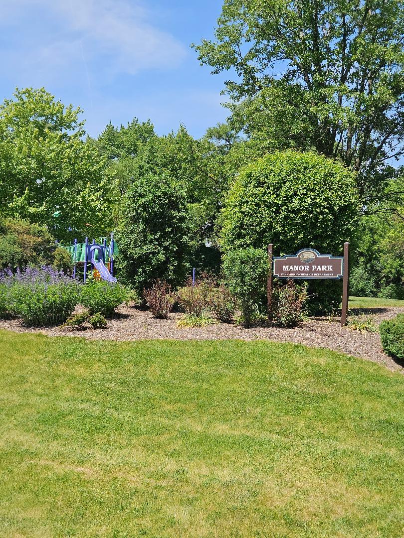 17 Rugby Road Lake Zurich, IL 60047 - Photo 19 of 20 Gallery Image 19