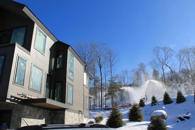 $3,000,000 | 4 A Firelight Lane, Unit 4B, Lincoln, NH 03251