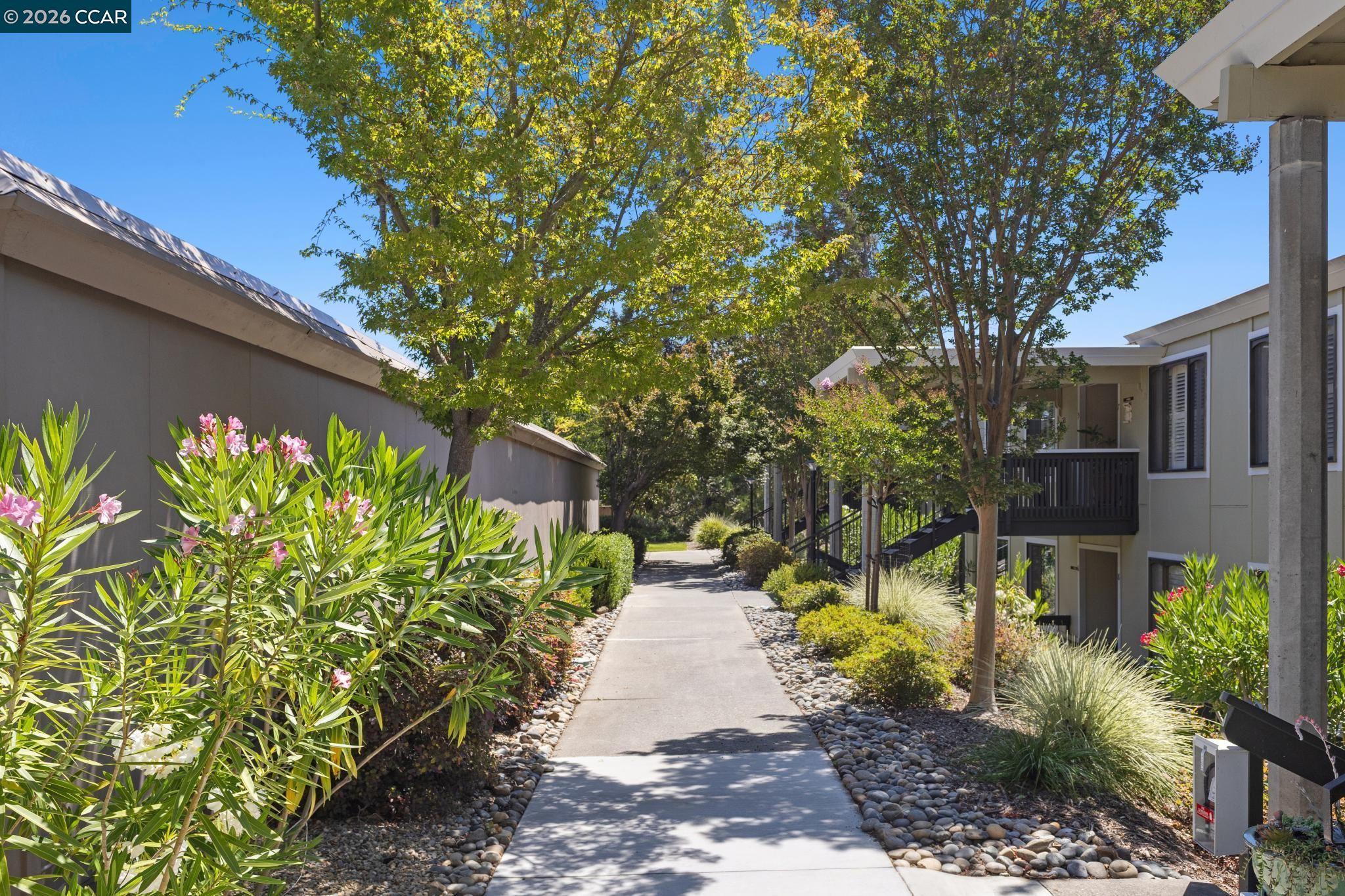 2101 Golden Rain Road, Unit 14 Walnut Creek, CA 94595 - Photo 54 of 60