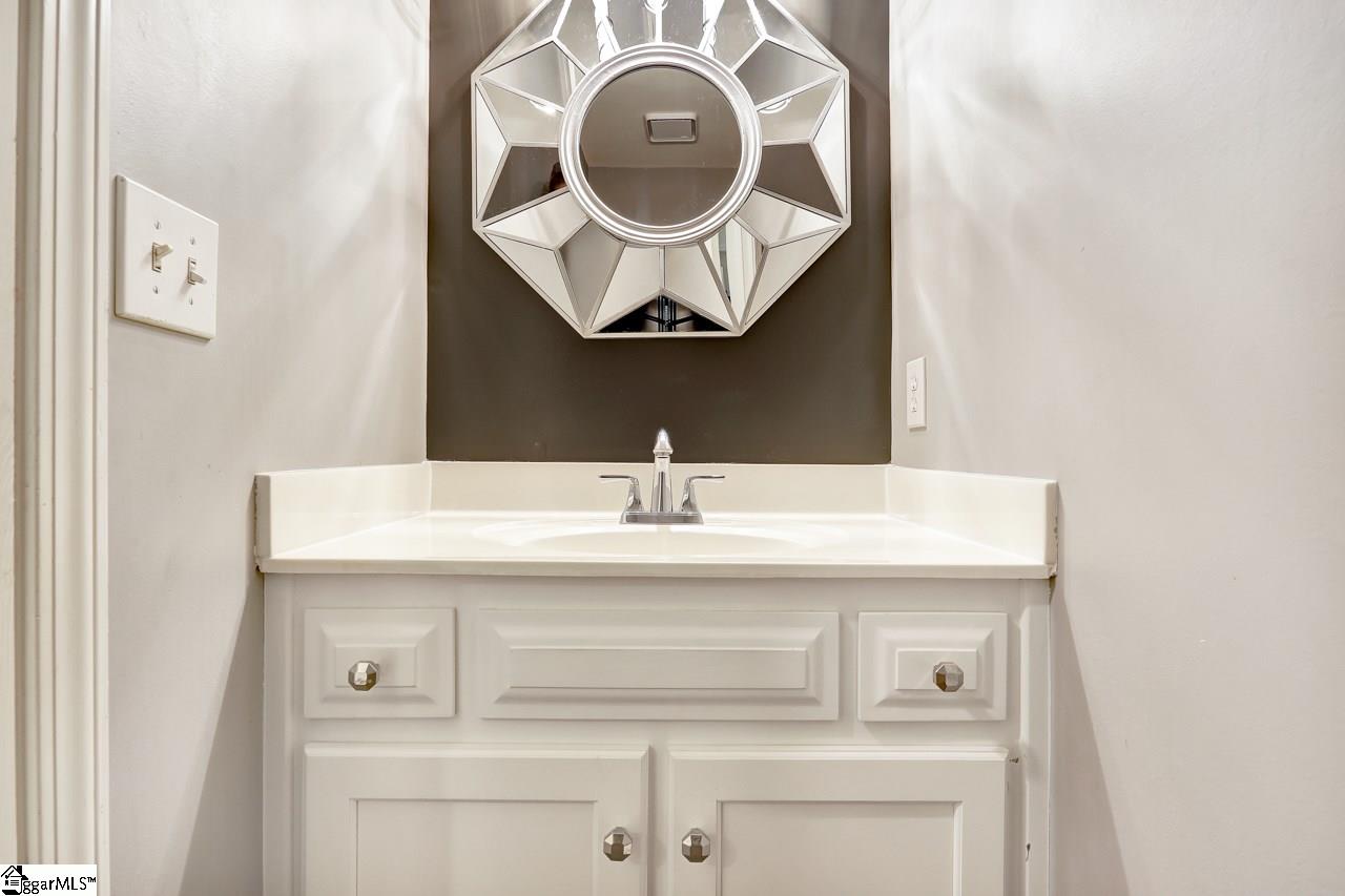 202 Cross Field Road Greenville, SC 29607 - Photo 14 of 25 Gallery Image 14