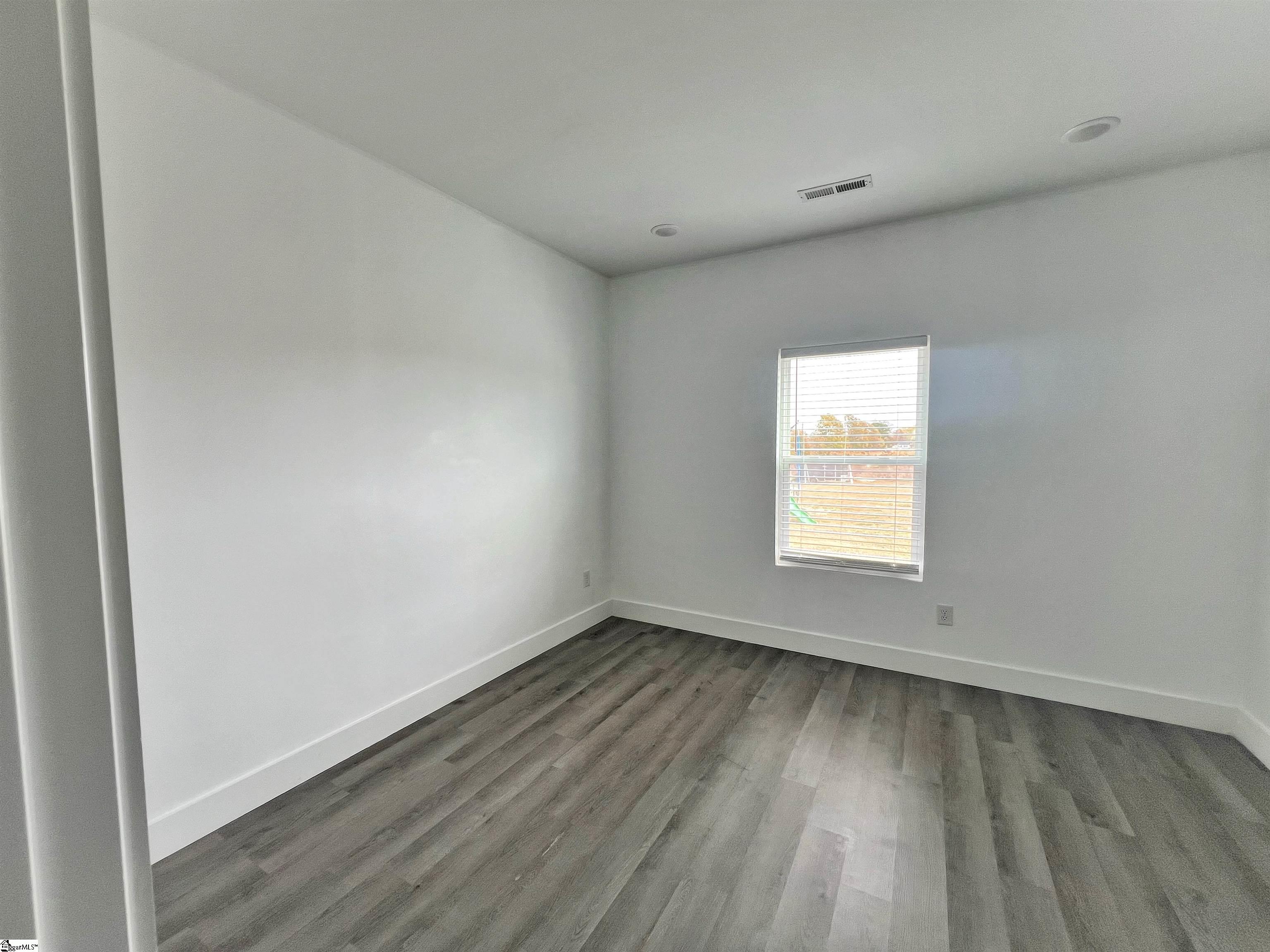 781-783 Berry Road Boiling Springs, SC 29316 - Photo 13 of 36