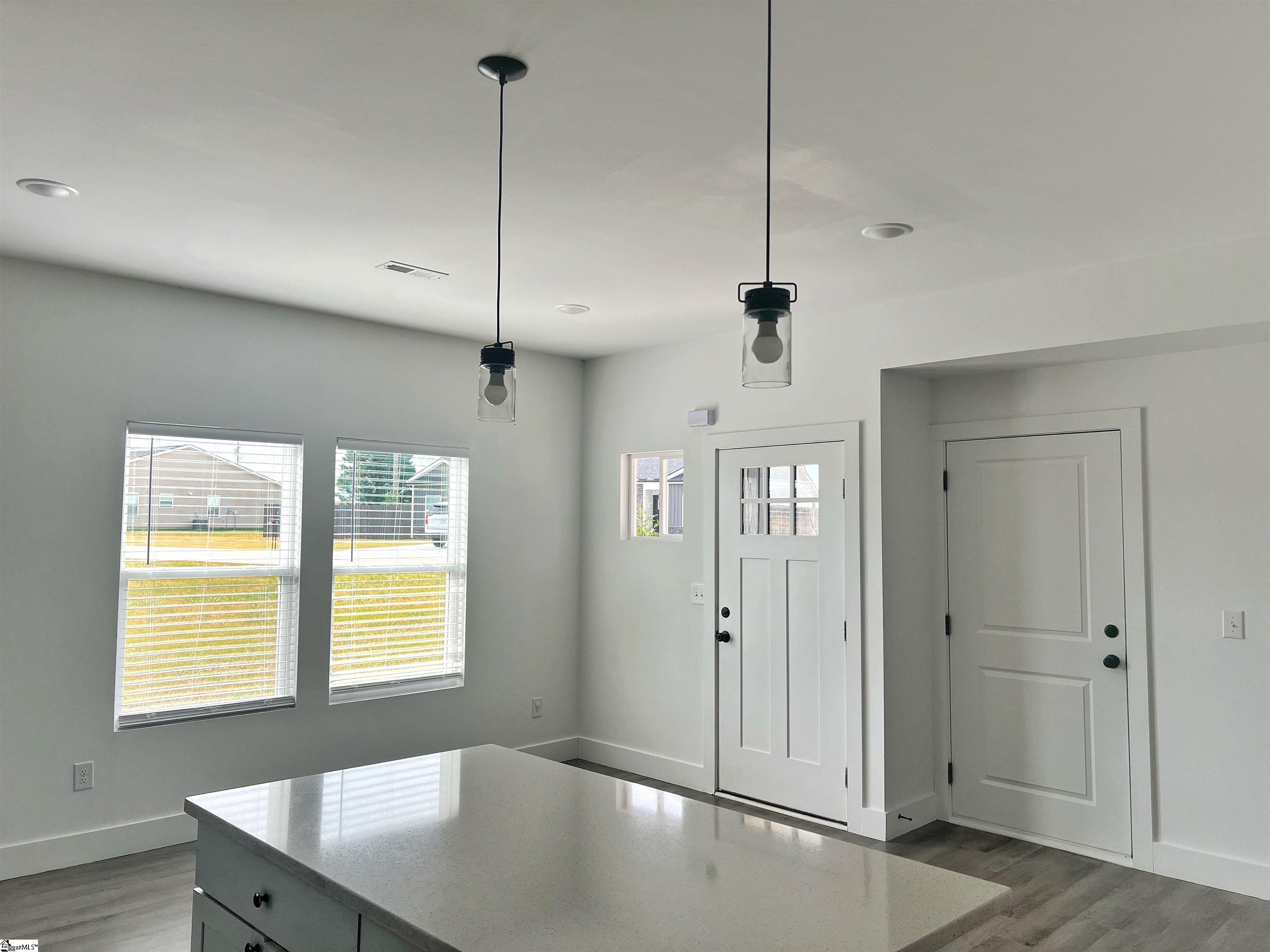 781-783 Berry Road Boiling Springs, SC 29316 - Photo 16 of 36