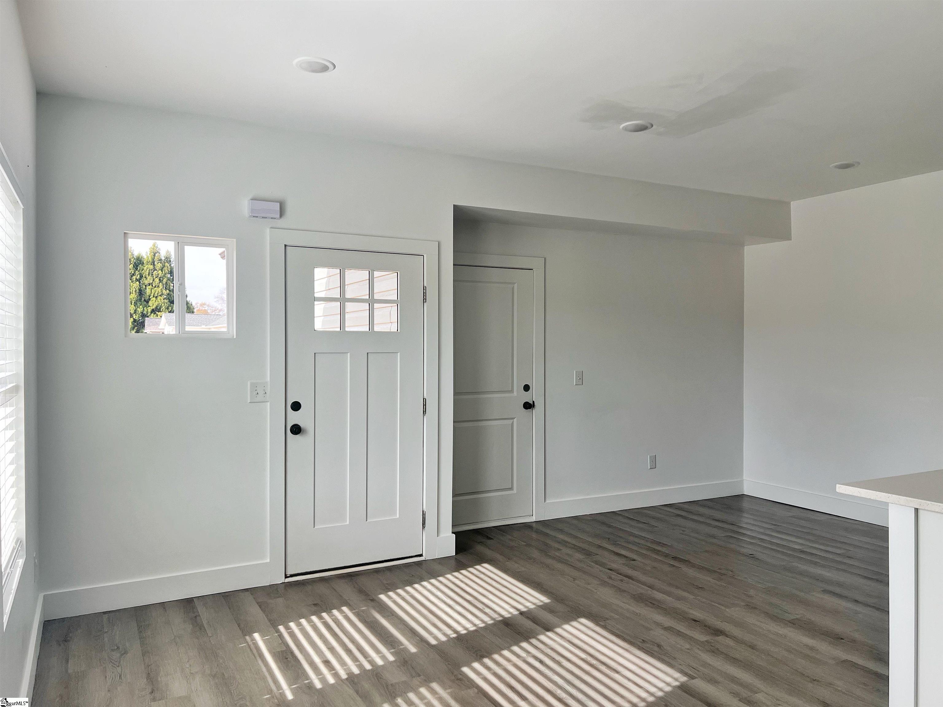 781-783 Berry Road Boiling Springs, SC 29316 - Photo 17 of 36