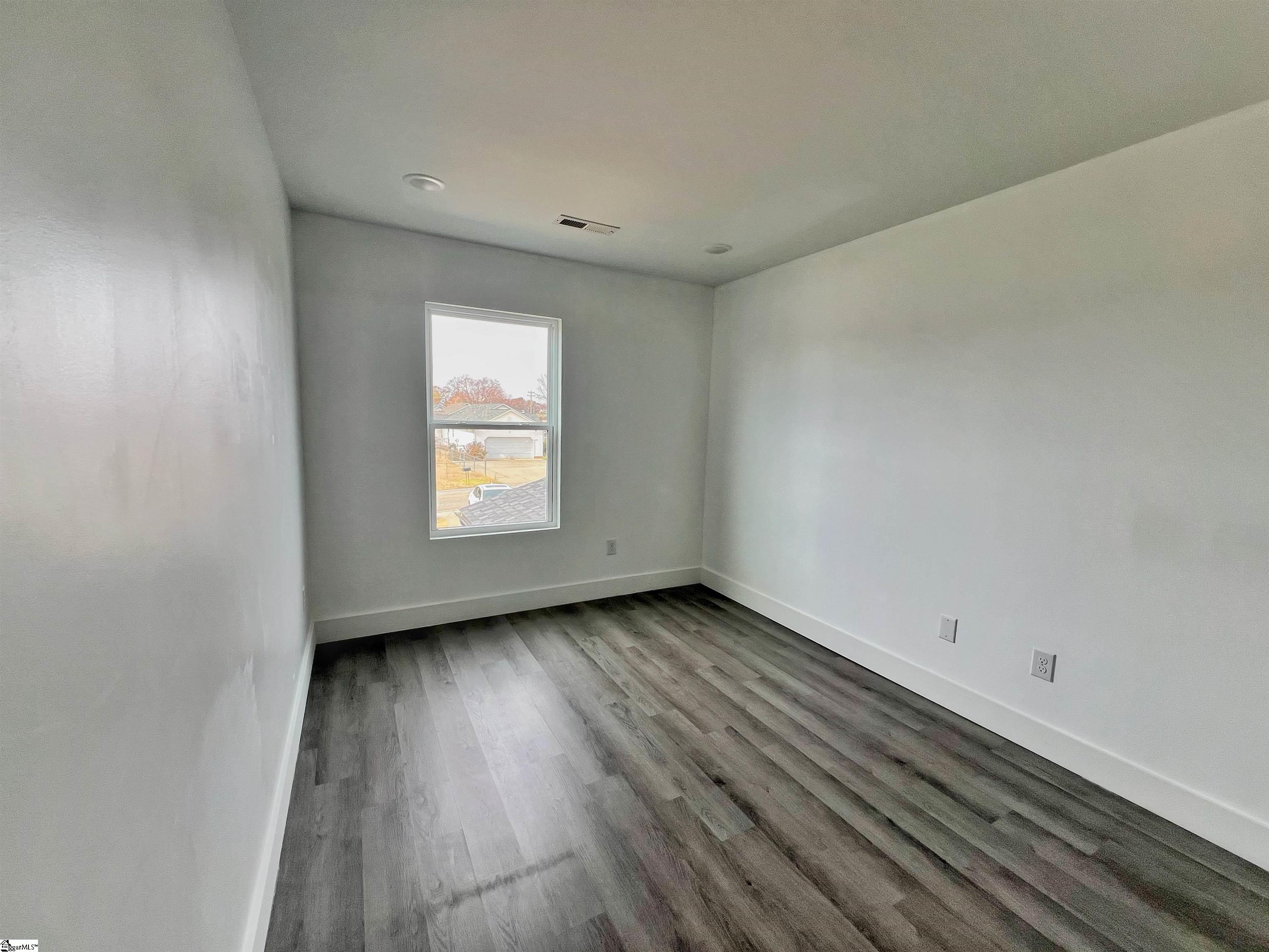 781-783 Berry Road Boiling Springs, SC 29316 - Photo 32 of 36