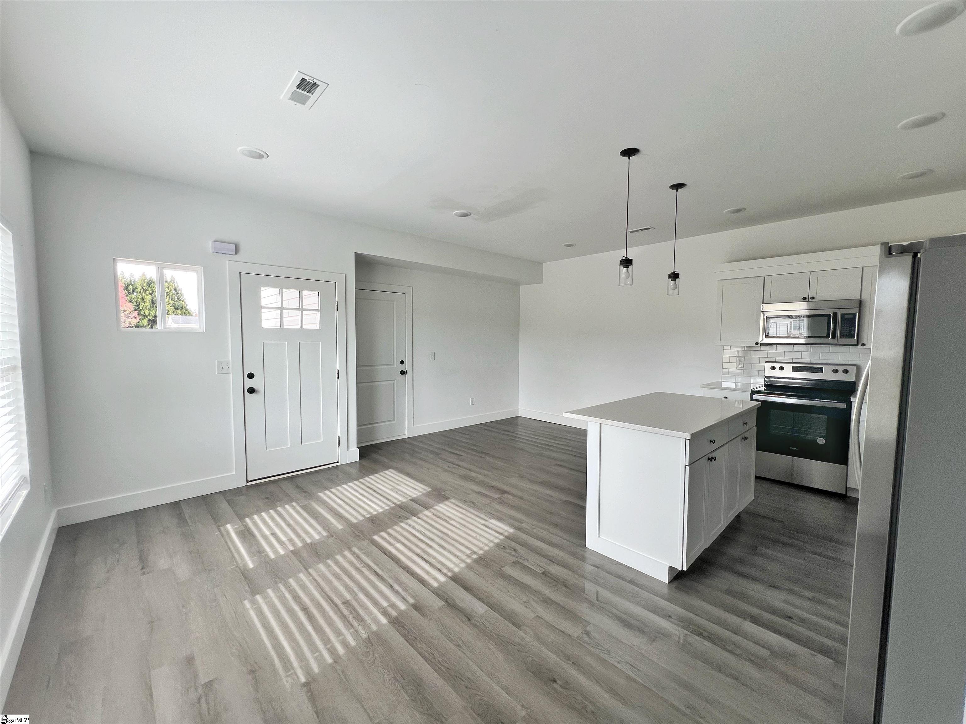 781-783 Berry Road Boiling Springs, SC 29316 - Photo 33 of 36