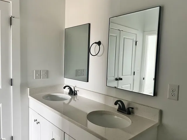 $410,000 | 781-783 Berry Road, Boiling Springs, SC 29316