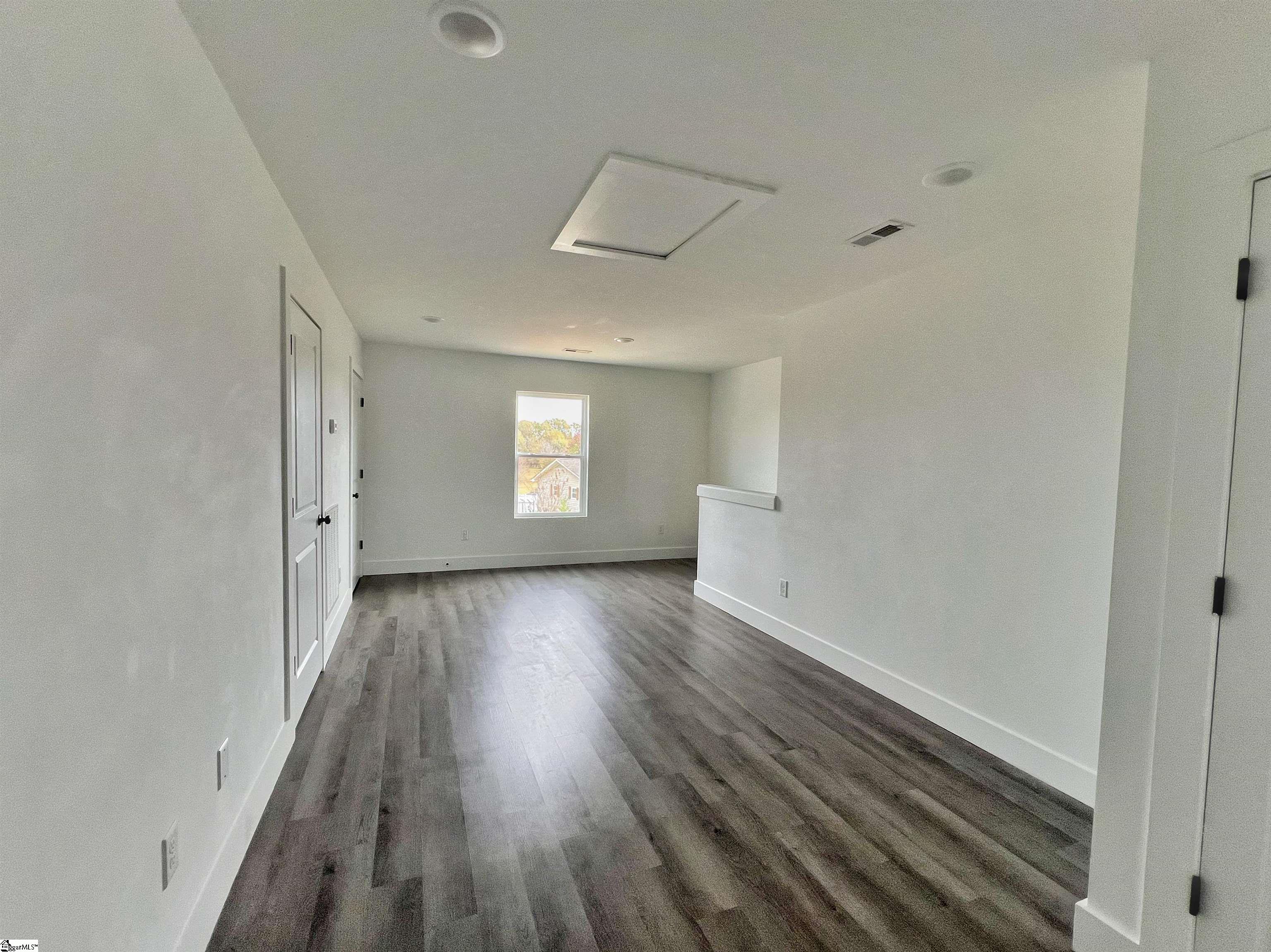 781-783 Berry Road Boiling Springs, SC 29316 - Photo 5 of 36