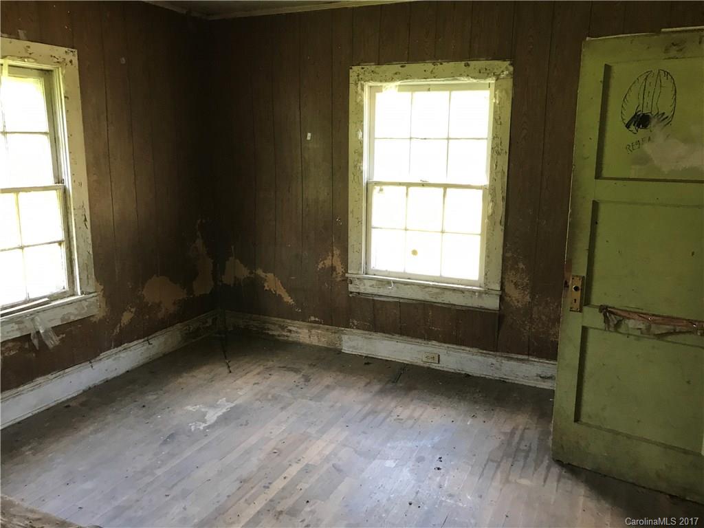 210 Hovis Road Stanley, NC 28164 - Photo 14 of 24 Gallery Image 14