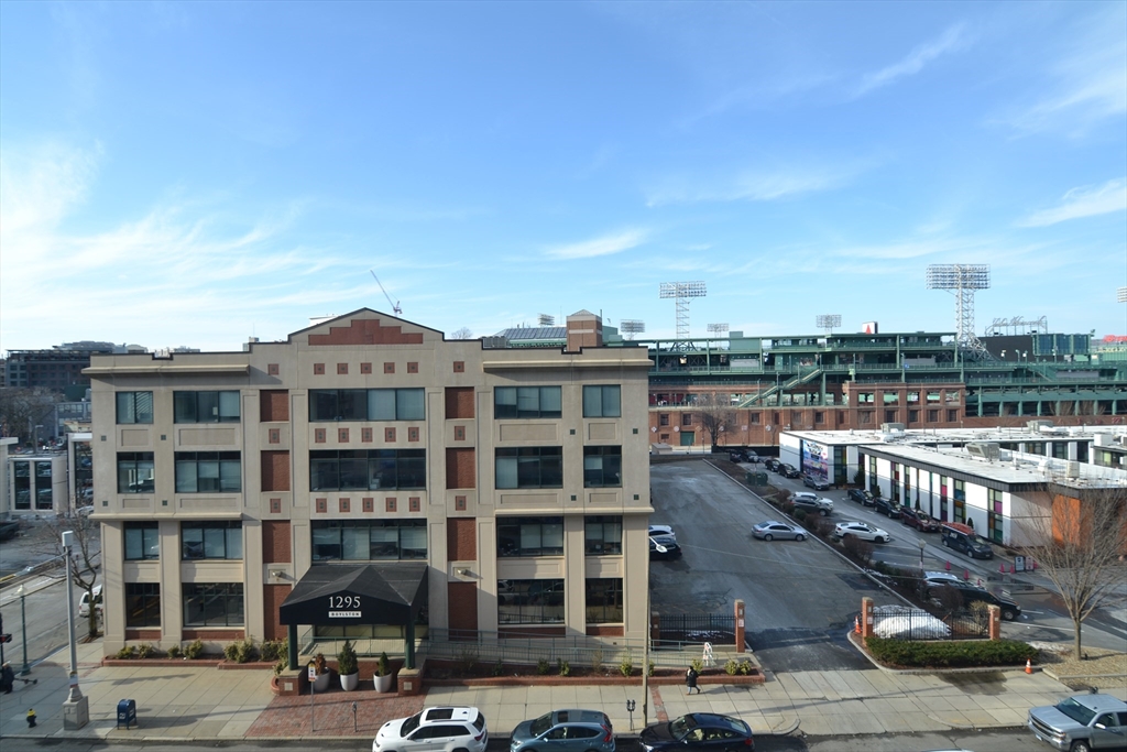 1282 Boylston Street, Unit 511 Boston, MA 02215 - Photo 10 of 18 a view of a city that has tall buildings