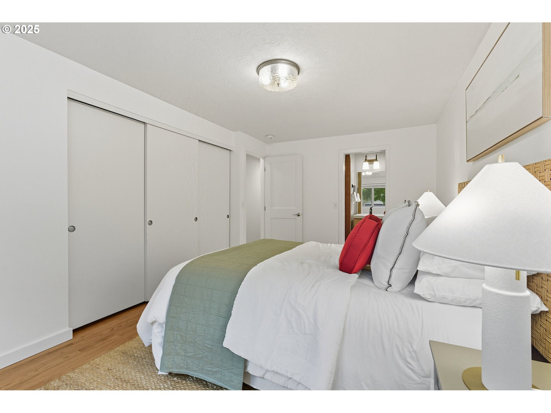 8975 Southwest Homewood Street Portland, OR 97225 - Photo 23 of 39 Gallery Image 23