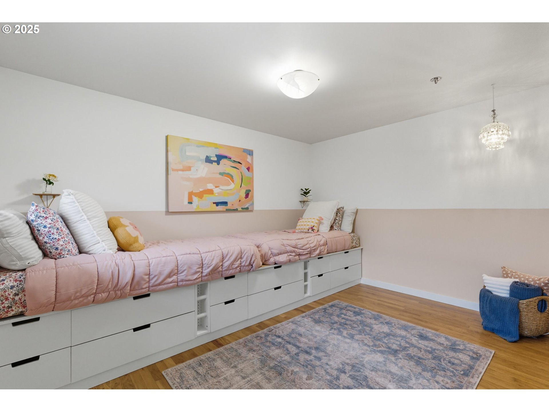 8975 Southwest Homewood Street Portland, OR 97225 - Photo 25 of 39 Bedroom