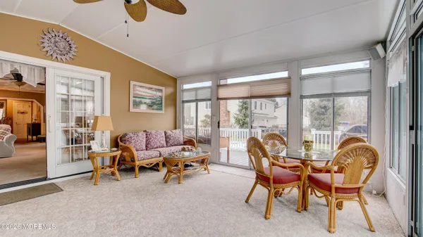 $879,999 | 6 Carlisle Court, Manalapan, NJ 07726