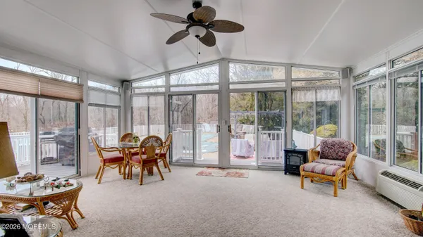 $879,999 | 6 Carlisle Court, Manalapan, NJ 07726