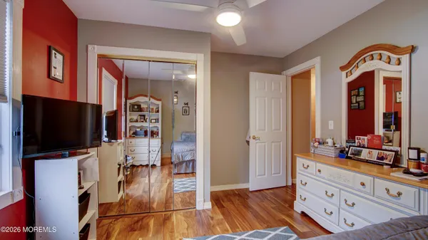 $879,999 | 6 Carlisle Court, Manalapan, NJ 07726