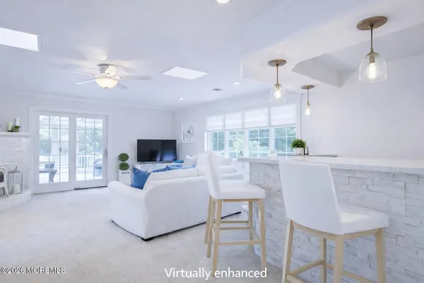 $879,999 | 6 Carlisle Court, Manalapan, NJ 07726